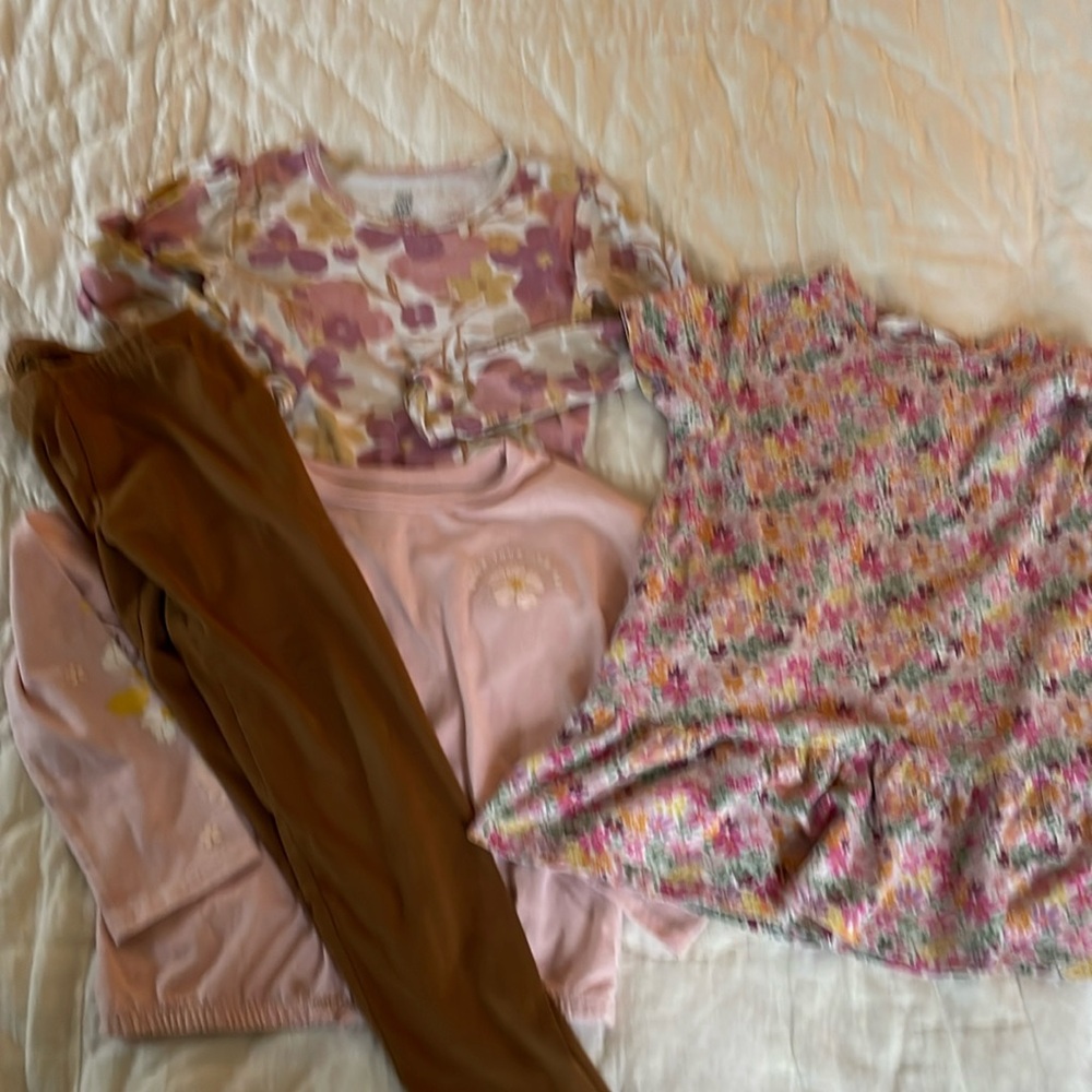 5T girls tops (3) and leggings (1) -6T - Picture 2 of 2